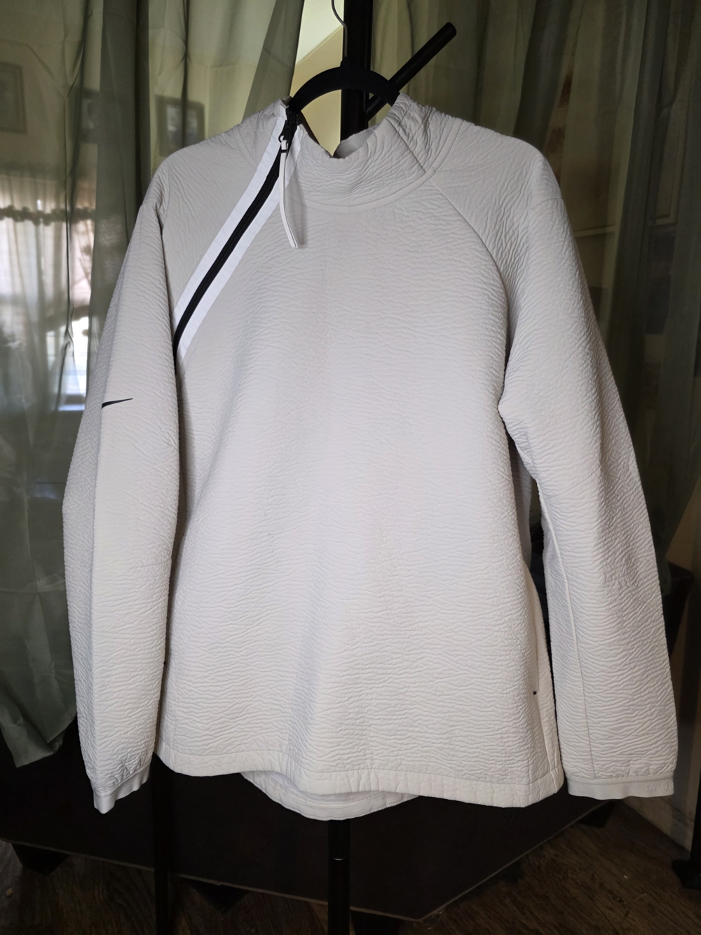 Nike Men's Cream Quarter-Zip Pullover with Black Stripe